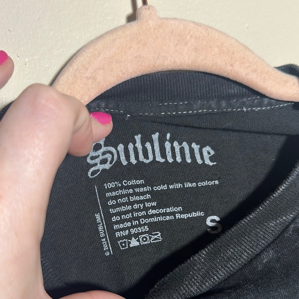 Sublime Black Graphic Tee | Small - image 4